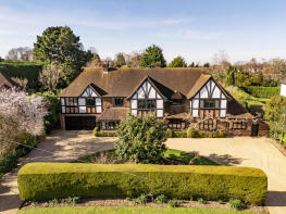 180, Silverdale Avenue, Walton-on-thames KT12 1EL