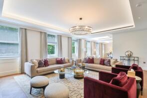 18, Lowndes Square, London SW1X 9HB
