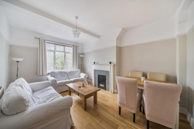 1359831-10-68d3df...