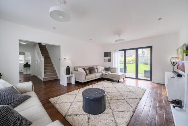 1417486-13-699876...