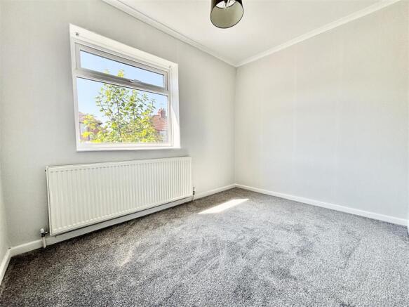 3 bed Semi-Detached for sale Image 8