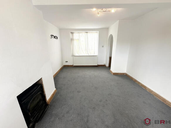 3 bed Terraced for sale Image 8