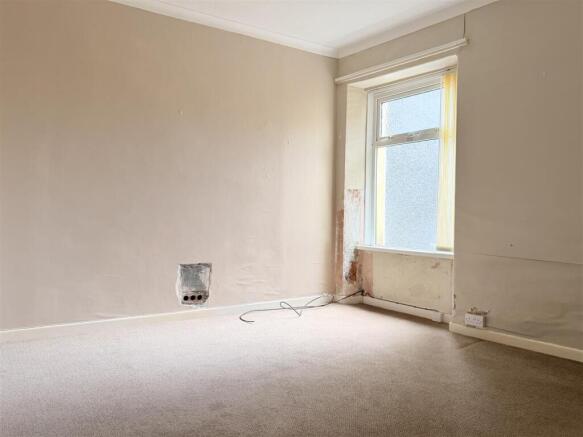 Swansea Road, Llanelli photo 4