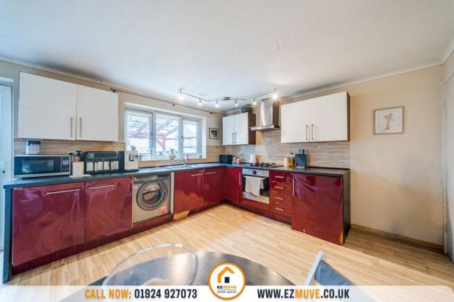 2 bed Terraced for sale Image 8
