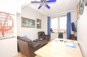 15, Irwell Estate, Neptune Street, London SE16 7JR