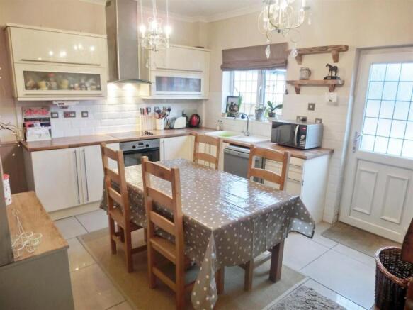 Fitted Dining Kitche
