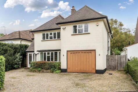 Old Oak Avenue, Chipstead