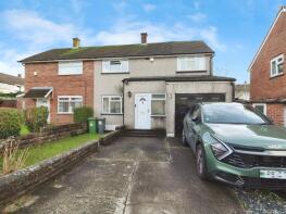 86, Dickens Avenue, Llanrumney, Cardiff CF3 5LZ