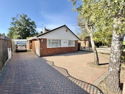 Sandy Lane, Upton