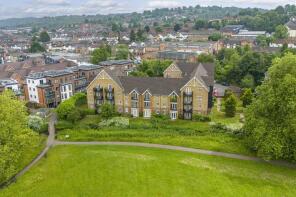 56, Wye Gardens, High Wycombe HP12 3DU