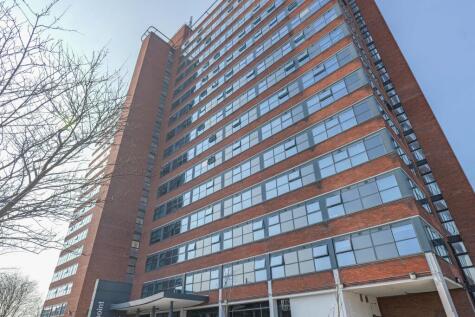 Chester Road, Manchester, M16