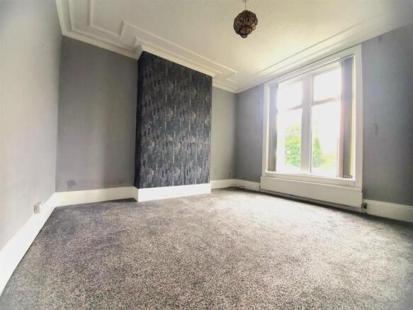 3 bed Detached to rent Image 6