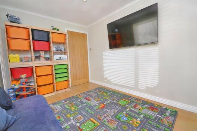 Sitting Room/Bed 4