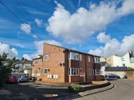 4, Hilliers Court, North Place, Blandford Forum DT11 7PW
