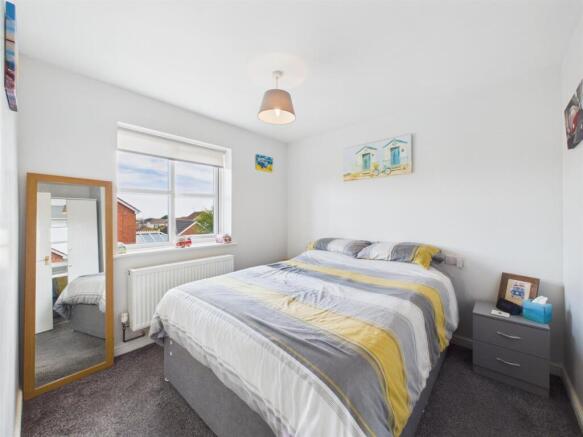 3 bed Detached for sale Image 8