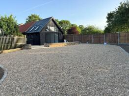 2, Lower Rads End, Milton Keynes MK17 9EE
