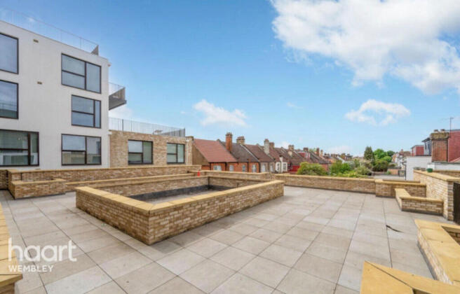 Oak House, London photo 4