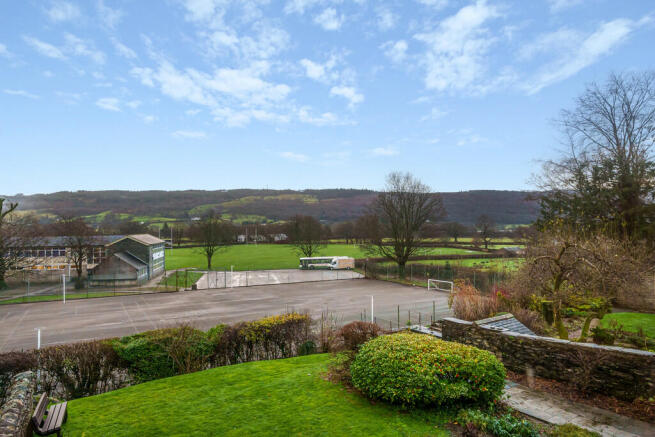 Communal Garden a...