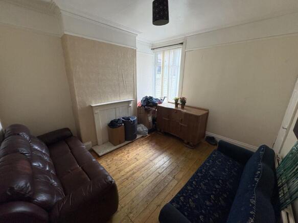 3 bed Terraced for sale Image 5