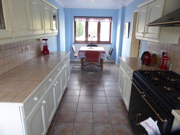 Kitchen / Breakfast Room