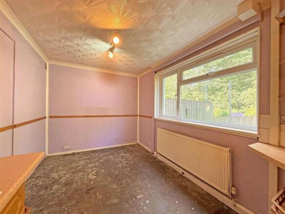 Dryburgh Crescent 58 - Dining.jpg
