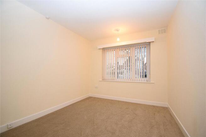 2 bed Apartment for sale Image 8