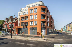 Apartment 12, 169, Masons Hill, Bromley BR2 9HW