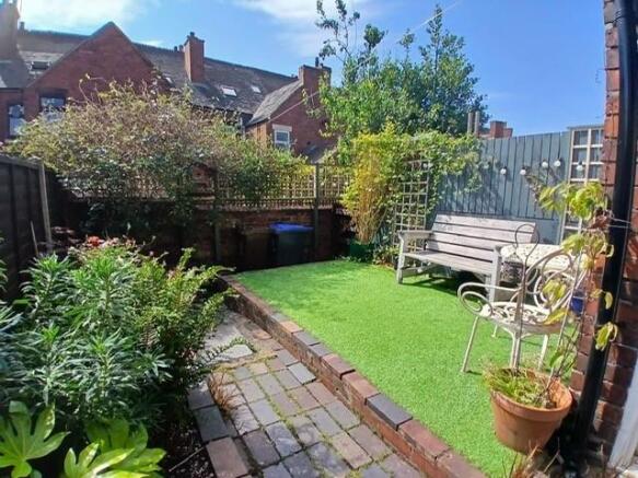 garden 2.jpg
