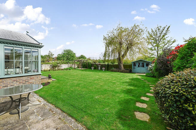 9 swan street tn3...