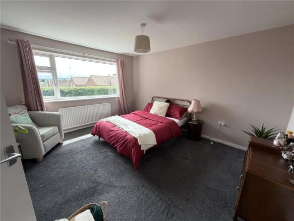 8 bed Apartment for sale Image 9