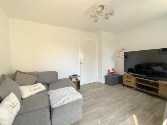 Thornbury Drive, Scartho Top photo 4