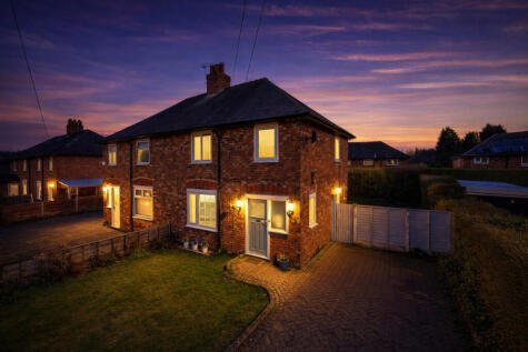 Oak Road, Cheadle, SK8