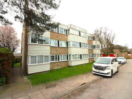 21, Grovebury Court, Chase Road, London N14 4JR