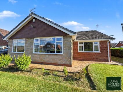 Belvedere Avenue, Greenmount | Three bedroom detached bungalow | Corner Plot Position | No Chain