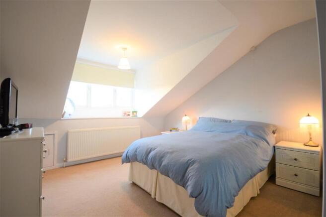 Bedroom 2 Albert.JPG