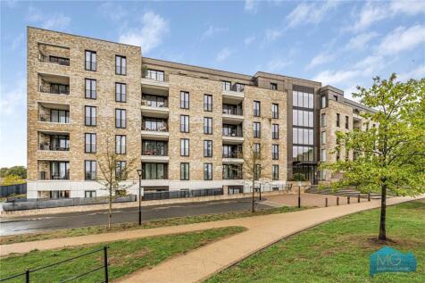 Maurice Browne Avenue, London, NW7
