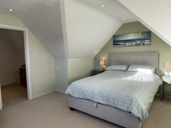 Bedroom .JPG
