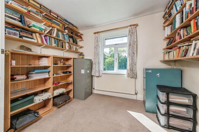 3 bed Detached for sale Image 11