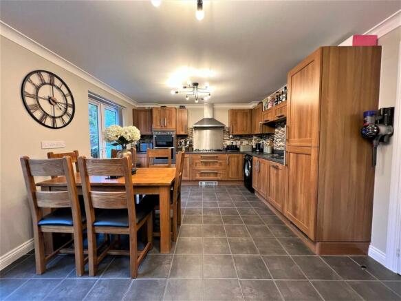 Kitchen/dining room