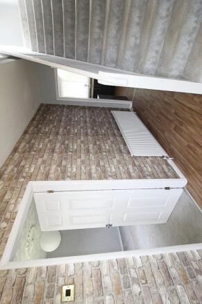 3 bed Semi-Detached for sale Image 10
