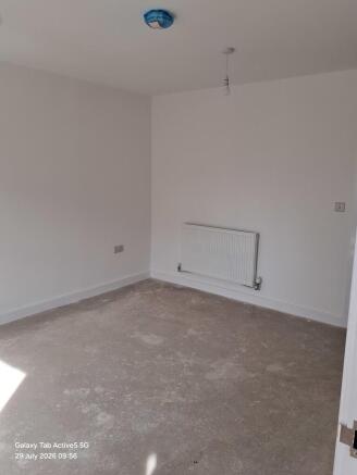 3 bed Semi-Detached to rent Image 9