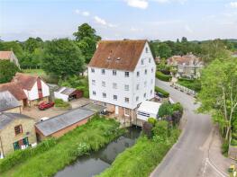 5, The Mill The Green, Wickham Road, Wickhambreaux CT3 1RQ