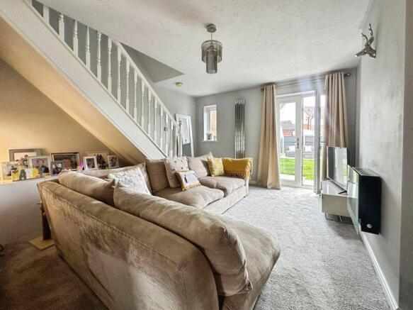 Elham Close, Manchester photo 3