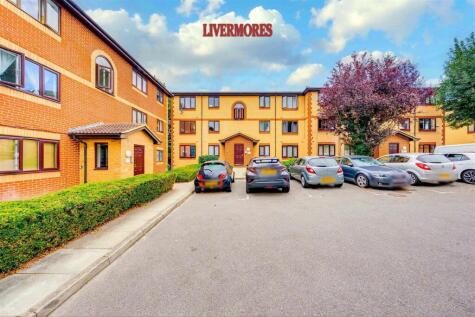 Churchill Close, Dartford