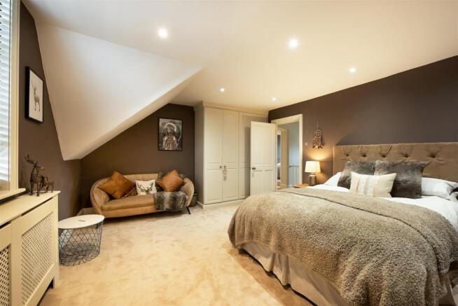 second floor bedroom 2.jpg