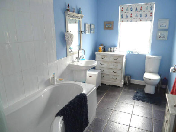 Modern Bathroom