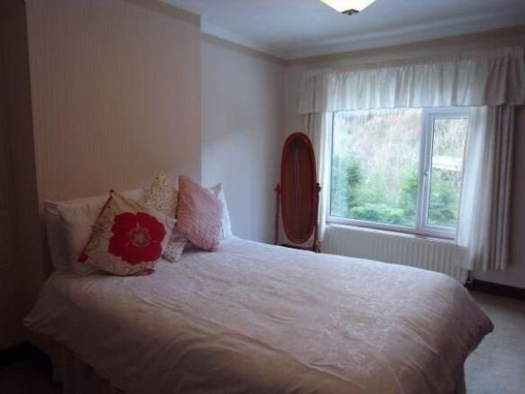 Bed 1