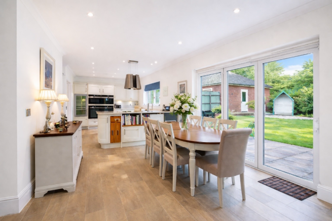 Dderwen Deg, Lisvane, Cardiff(City), CF14 photo 4