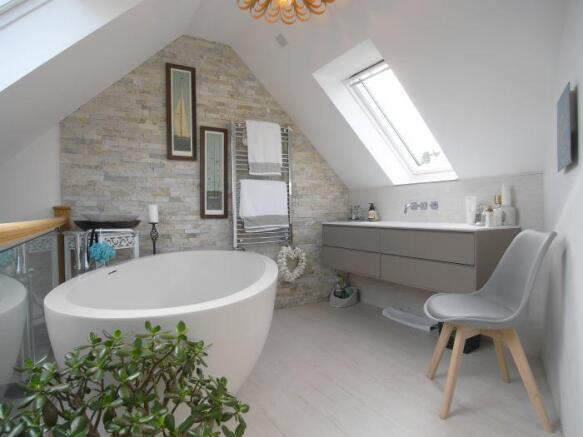 Mezzanine Bathroom