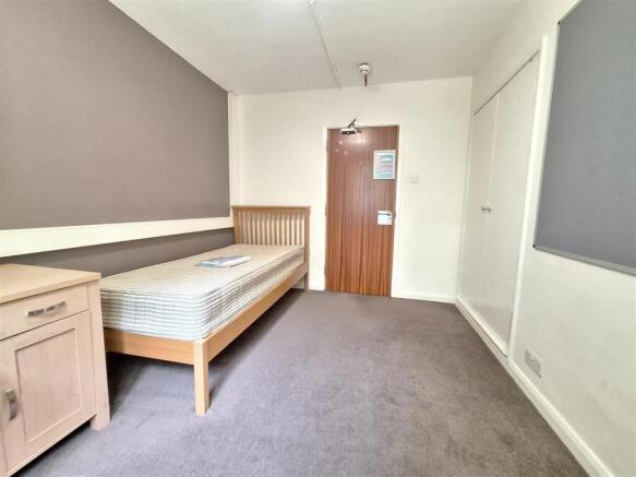 Room 12 Martindale (1).jpg